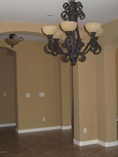 Custom Dining Room Lighting