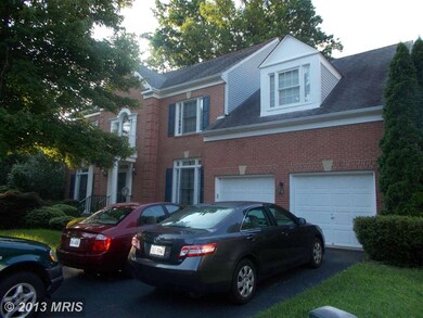 9207 Deveron Ct, Fairfax Station, VA 22039 - photo 2