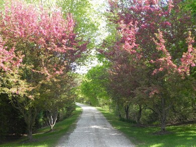 21 Bracelan Ct, Lenox, MA 01240 - photo 3