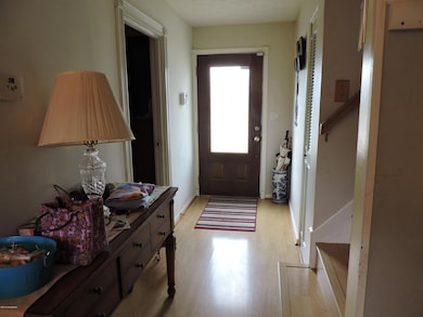 9120 Brandywyne Dr, Louisville, KY 40291 - photo 2