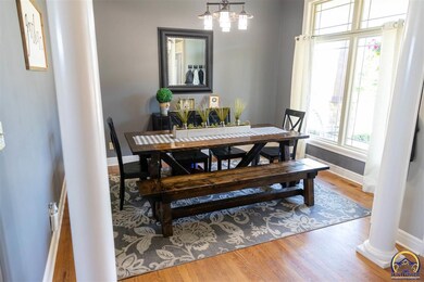 6312 SW 42nd Cir, Topeka, KS 66610 - photo 4