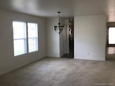 173 Boiling Brook Dr, Statesville, NC 28625 - photo 4