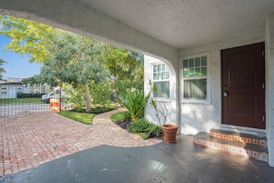 529 34th St, West Palm Beach, FL 33407 - photo 2