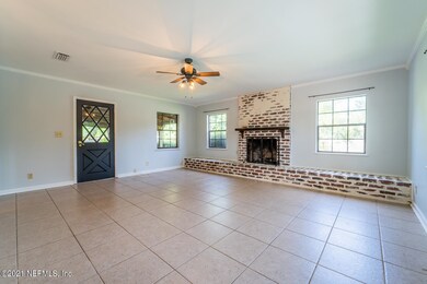 4944 Dian Wood Dr E, Jacksonville, FL 32210 - photo 6