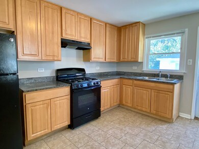 17108 Longfellow Ave, Hazel Crest, IL 60429 - photo 7