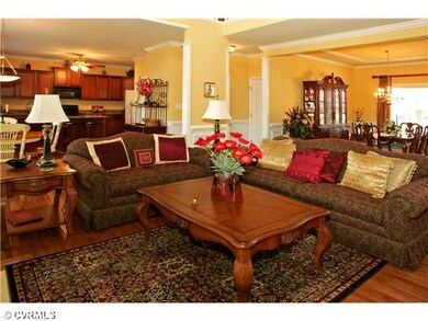 Interior Space/Layout - Family Room