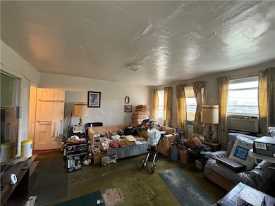 840-842 Windom St, Pittsburgh, PA 15203 - photo 2