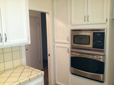 3995 RIVERVIEW 004