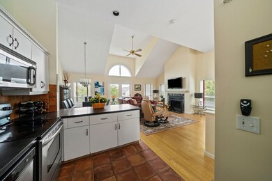 16 Sloop Ln unit 84, Quincy, MA 02171 - photo 6