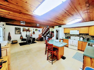 136 SW 85th Ave, Okeechobee, FL 34974 - photo 5