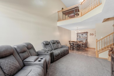 834 Summer Pines Cir, Hudson, WI 54016 - photo 4