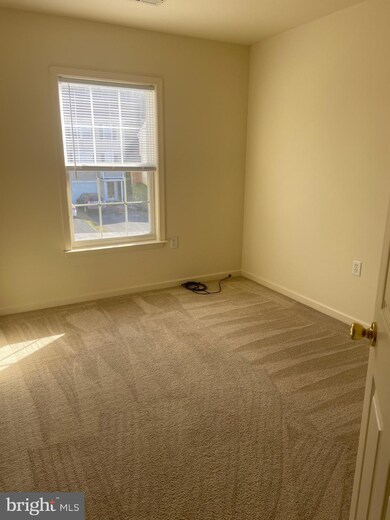 403 Hupps Hill Ct, Strasburg, VA 22657 - photo 7