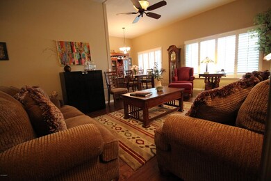 Living Room Dinning Room 2