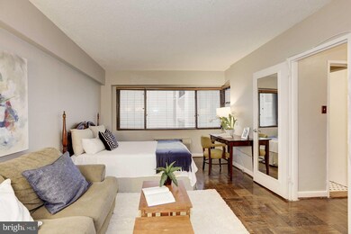 The President Condo unit 613, Washington, DC 20037 - photo 3