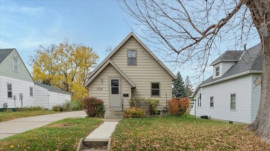 638 Julii St, Willmar, MN 56201 - photo 2