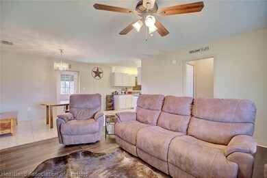 118 Hallmark Ave, Lake Placid, FL 33852 - photo 5