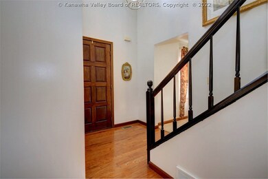 205 Frazier Way, Scott Depot, WV 25560 - photo 5