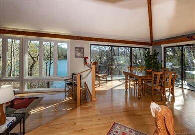 Flooded with natural light all day long...