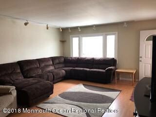 3 Living Room