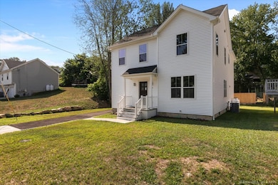 410 Alba Ave, Bridgeport, CT 06606 - photo 3