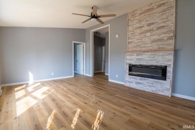 221 N Chase St, Sullivan, IN 47882 - photo 2