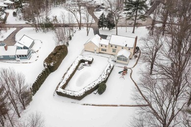 11 Bayberry Ct, Bedford, NH 03110 - photo 3