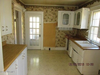 357 Shell Kitchen View 1