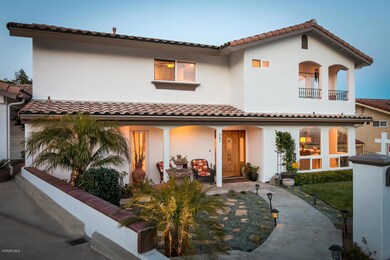 562 Valley View Way-002-40-Twilight Exte