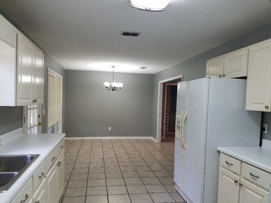 1010 Mildred St, Bainbridge, GA 39817 - photo 6