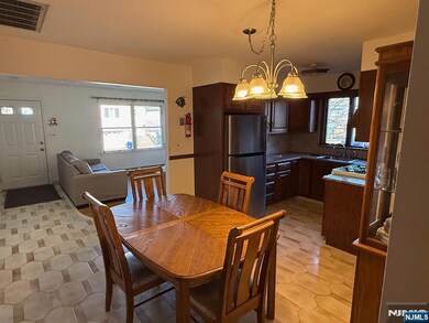 581 Broad St unit 2, Carlstadt, NJ 07072 - photo 5