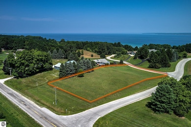 Lot 21 S Walden Ct unit 21, Suttons Bay, MI 49682 - photo 2