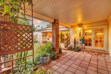 Welcoming Entry 9947.R