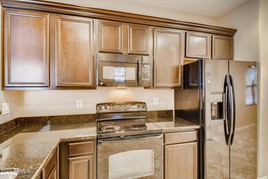 14 Kitchen-Edit
