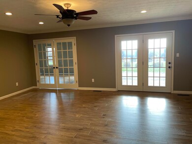 620 Paradise Camp Rd, Harrodsburg, KY 40330 - photo 7