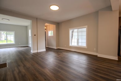 105 S Bower St, Knox, IN 46534 - photo 6