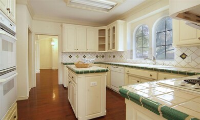 2000 Maplewood Dr, Weatherford, TX 76087 - photo 4