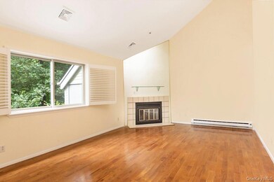 1001 Hunters Run, Dobbs Ferry, NY 10522 - photo 3