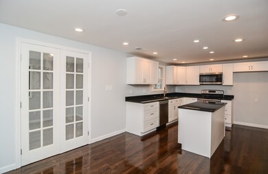 66 Scott St, Dracut, MA 01826 - photo 5