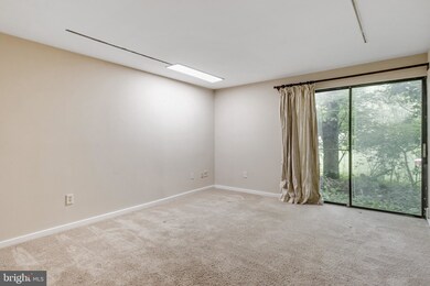 9014 Blue Pool, Columbia, MD 21045 - photo 5