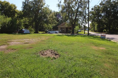 3301 Brewster St, Houston, TX 77026 - photo 4