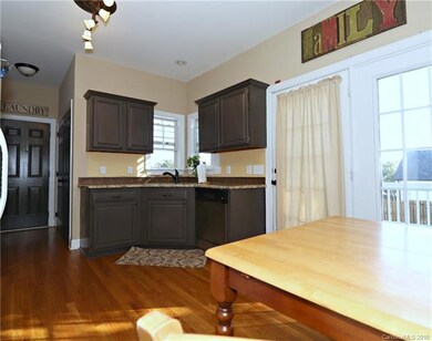 516 Riverglen Dr NW, Concord, NC 28027 - photo 7