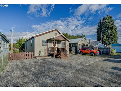 47323 Fire Station Aly, Clatskanie, OR 97016 - photo 3