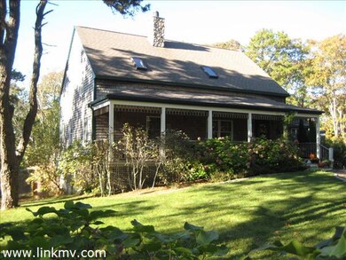 8 Tiffany Dr, Oak Bluffs, MA 02557 - photo 2