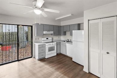 1018 SW 60 Terrace unit A, Gainesville, FL 32607 - photo 5