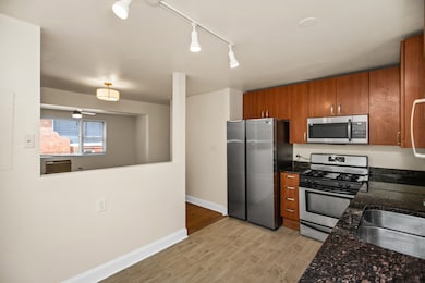 1615 W Touhy Ave unit 2N, Chicago, IL 60626 - photo 6