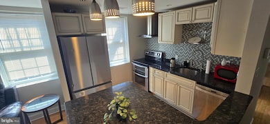 3319 Liberty Heights Ave unit 203, Baltimore, MD 21215 - photo 4