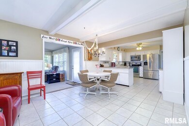 2310 Wynnewood Ct, Davenport, IA 52807 - photo 6