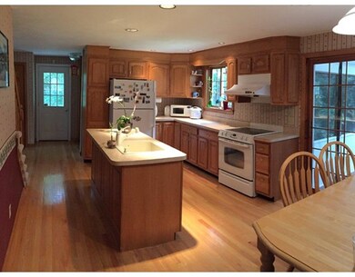 15 Overlock Dr, Northborough, MA 01532 - photo 2