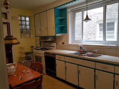 6127 N Fairfield Ave, Chicago, IL 60659 - photo 4