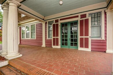 510 S Mulberry St, Statesville, NC 28677 - photo 2